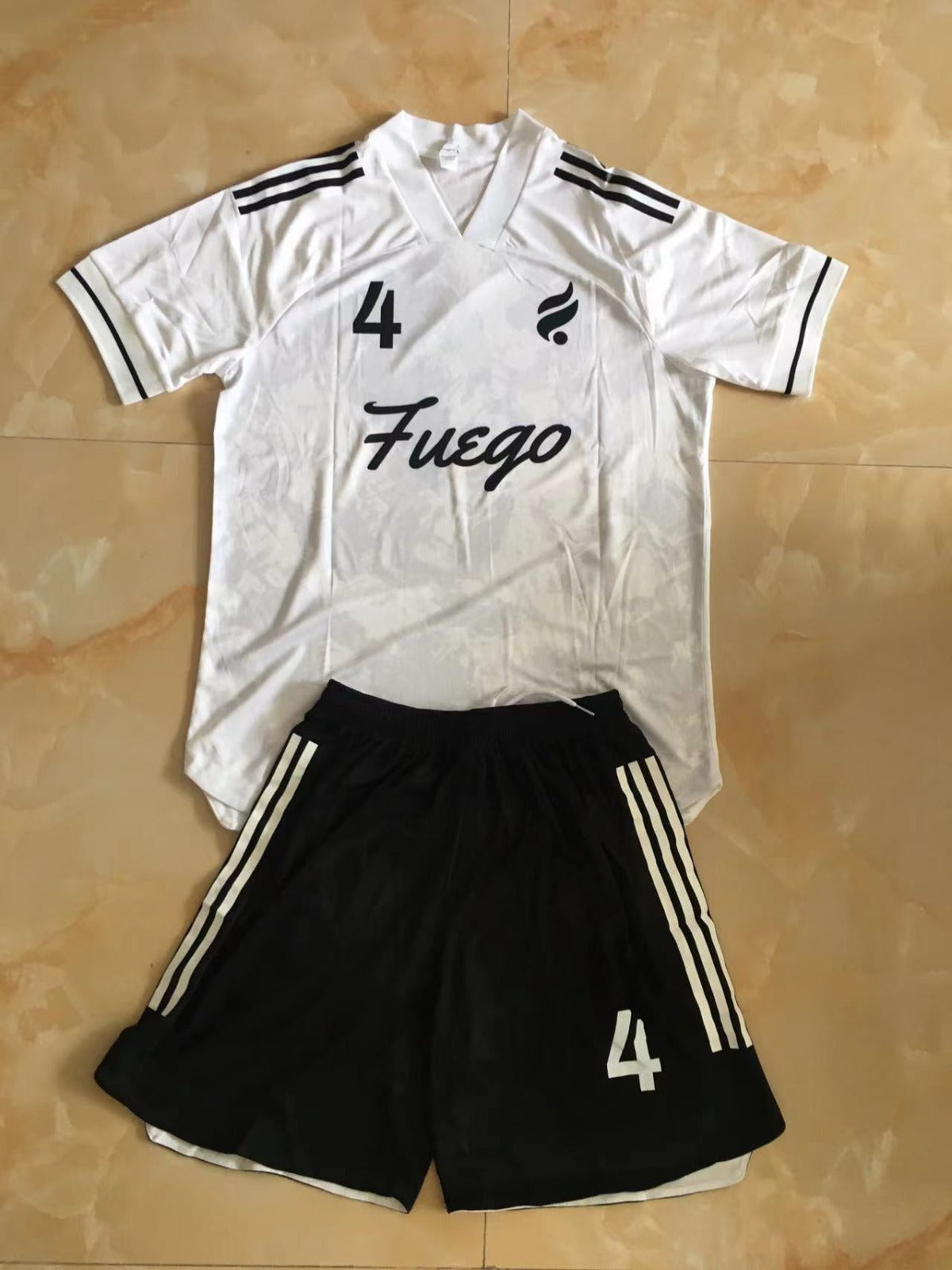 bulk_Custom_Logo_Soccer_Suit_Soccer_Jersey_Football_Jersey_School_Team_Soccer_Uniforms