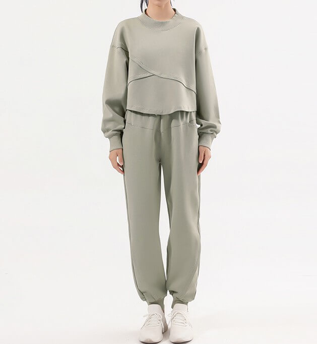 wholesale_Womens_Sweatshirts_Sweatpants_Two_Piece_Sets_supplier