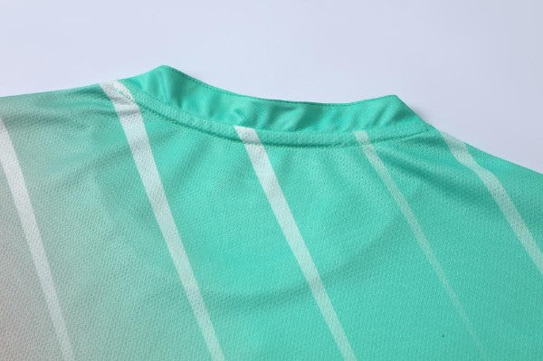 wholesale_Custom_Logo_Pink_Green_Long_Sleeve_Football_Goalkeeper_Jersey