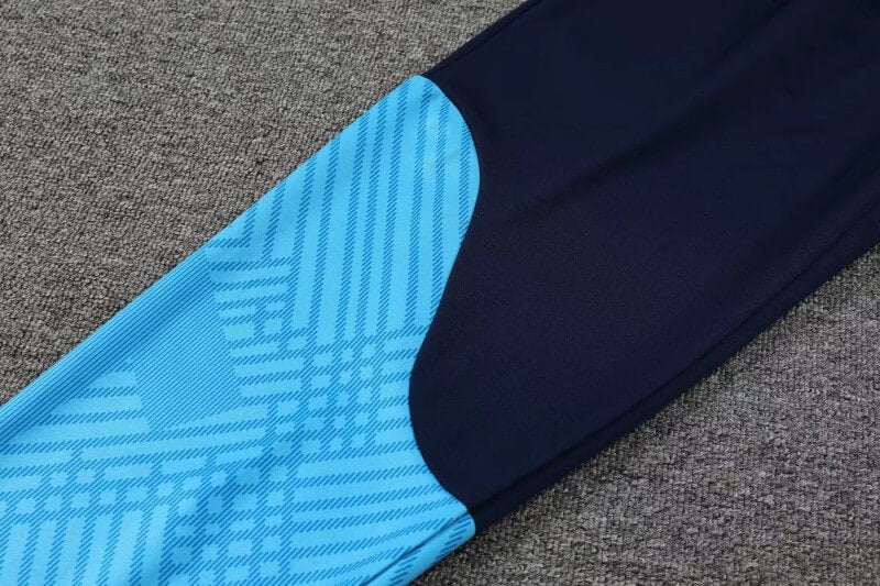wholesale_Men_Soccer_Training_Tracksuit_2_pieces_Long_Sleeve_Sweatsuits