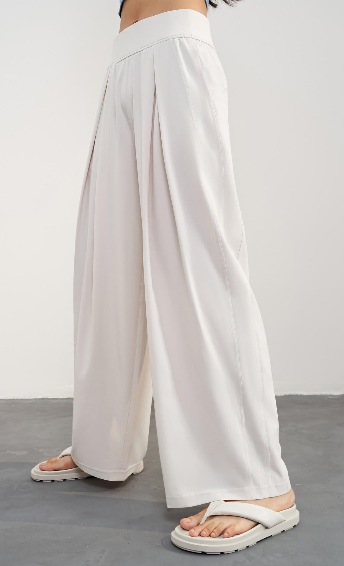 wholesale_Womens_Pleated_High_Waist_Wide_Leg_Pants_For_Summer