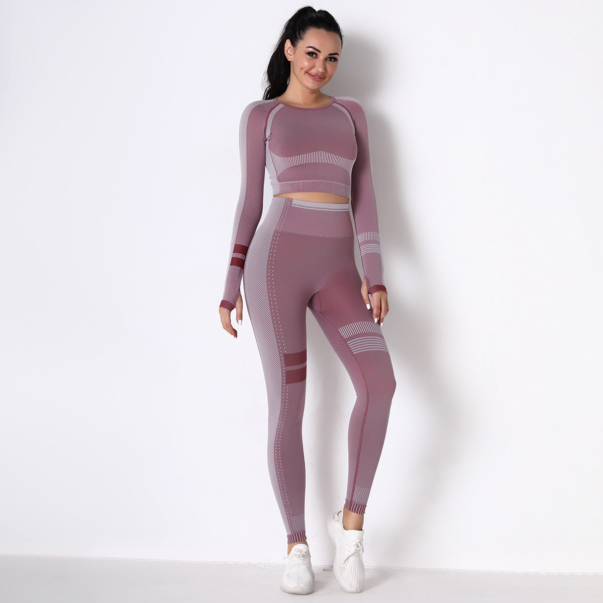 Seamless Fitting Sports Long Sleeve Yoga Suit